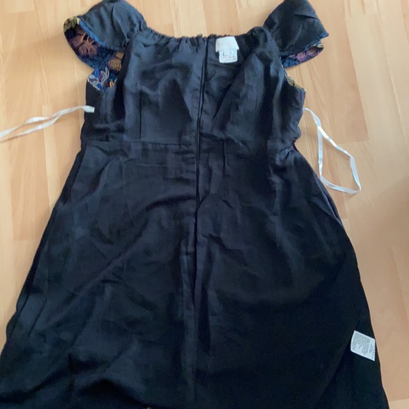 Foxiedox - Picture 11 of 16